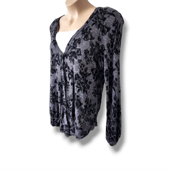 French Laundry Semi-Sheer Floral Baroque Long Sleeve Cardigan | 22/24 - Picture 7 of 7